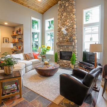 Kennedy Lake House