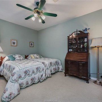 4900 Inglewood Court, College Station, TX 77845