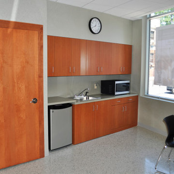 Investors Bank Ave M
