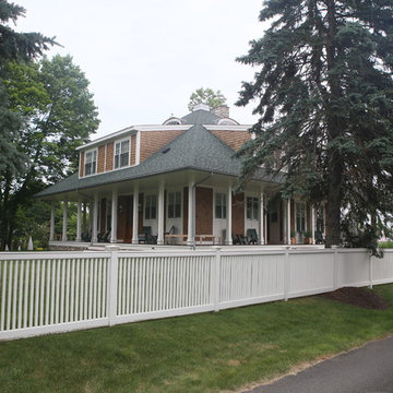 Madison, Connecticut | White Wood Fence, Trellis & Gates