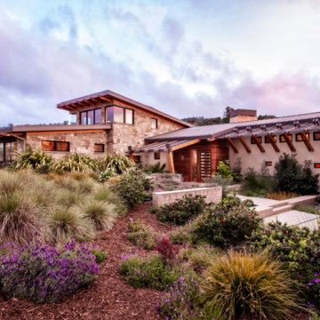Redberry-custom residence design