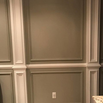 Decorative molding