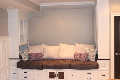 Built-in with TV lift