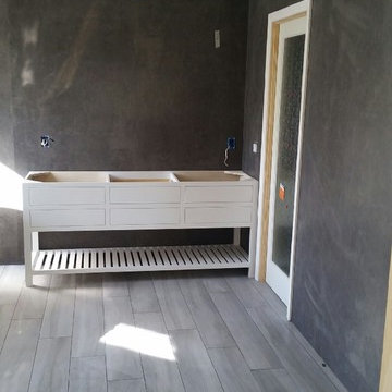 Large format porcelain