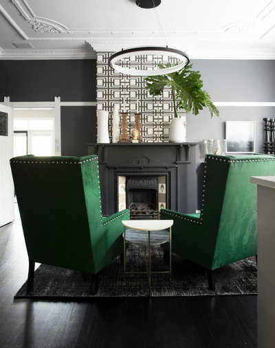 Contemporary Living Room by Lynne Bradley Interiors