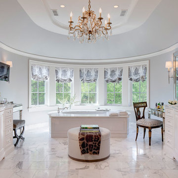 Master Bathroom with Relaxed Roman Shades inside Mounted in Curved Windows