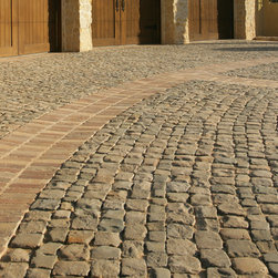 Antique Reclaimed Cobblestone "Mosaic" Small Squares - Landscaping Stones And Pavers
