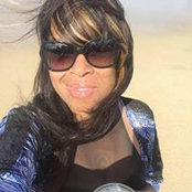 June Thomas's photo