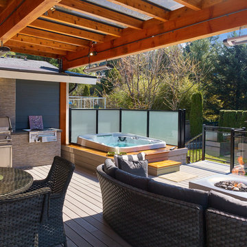 West Coast Entertaining Indoor/Outdoor Kitchens & Deck