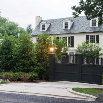 Gated Metropolitan Seclusion