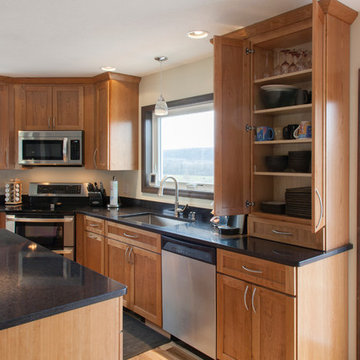 Medallion Cabinets, Shaker Style Door, Cherry Wood