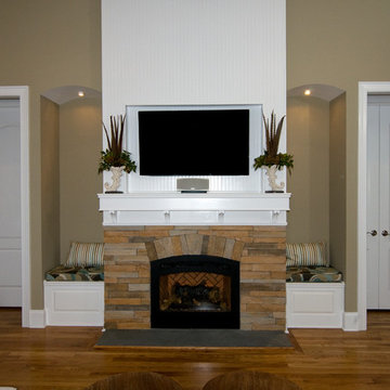 The Marley Plan #1285: Great Room Fireplace