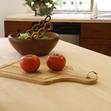 Findley & Myers Montauk Cherry Kitchen Cabinets