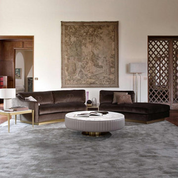 LUXURY SOFAS & LOVESEATS