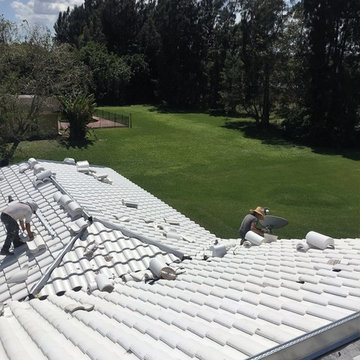 HIGH PROFILE BARREL ROOF TILES - EXTRA WHITE