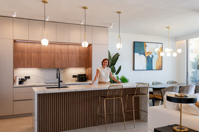 Ático Benalmádena "Diseño contemporáneo con alma cálida en la Costa del Sol"
