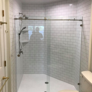 Othello Subway simulated-tile shower