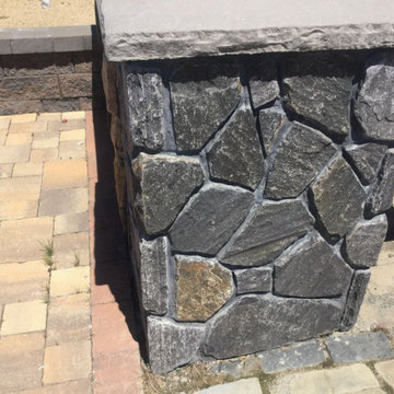 Cardiff Mosaic Style Real Thin Stone Veneer Pillar