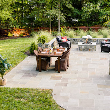 Variegated Bluestone Backyard Retreat in Glen Allen
