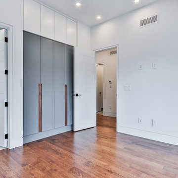 Recessed finish carpentry