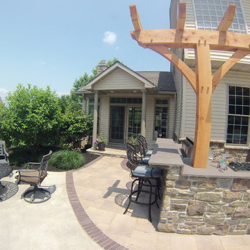 Poolside Kitchen & Entertaining Area