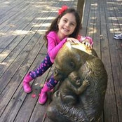 Julie Reback's photo