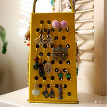 Decoration (upcycled and repurposed)