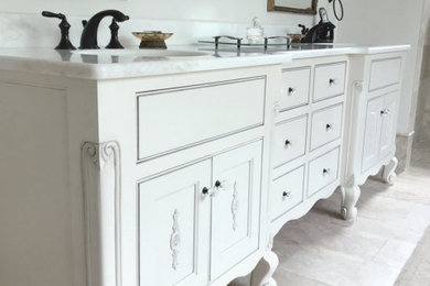 Inspiration for a french country bathroom remodel in Jacksonville