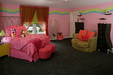Inspiration for a bedroom remodel in Chicago
