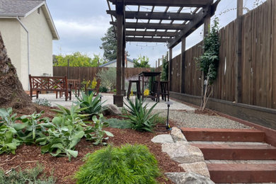 Photo of a mediterranean landscaping in San Francisco.