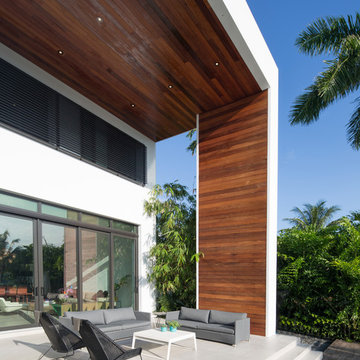 475 Center Island - Golden Beach