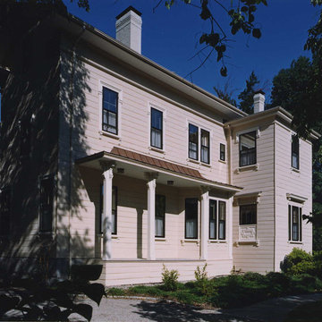 Historic Colonial Revival