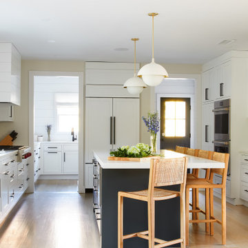 Modern Kitchen & Pantry Remodel