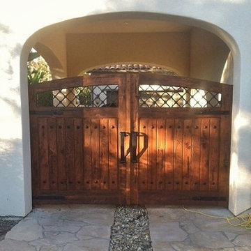 Driveway Gates Santa Luz Single car 2015 Old wood 2-1/2"th