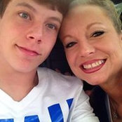 Hollie Simon's photo