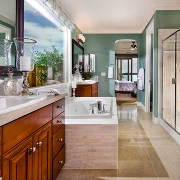 Oakwood Shores - Bella Lago