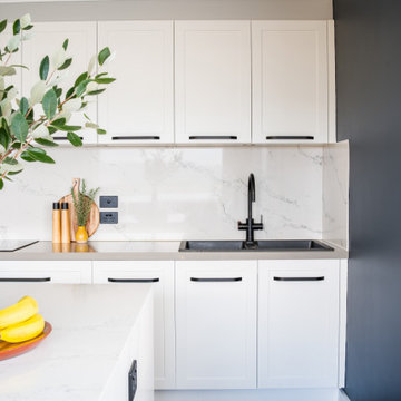 Felicity's Kitchen | Glacier Stone + Marquina Stone