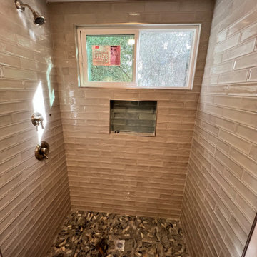 El Verano Bathroom