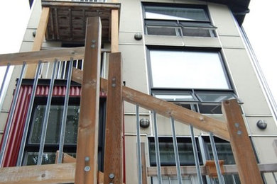 Inspiration for a modern home design remodel in Ottawa