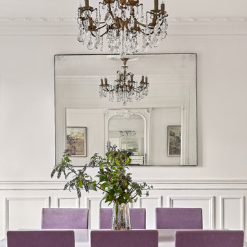 A Classic and Luxurious Parisian Apartment in Rue de Grenelle