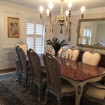 Brooks Family Home Newly Updated Table and Chairs