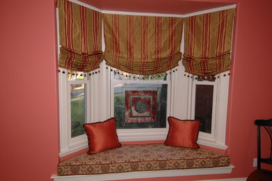 Inspiration for a craftsman dining room remodel in Boston