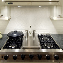 Kitchen backsplash