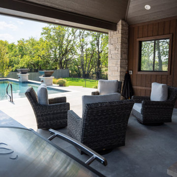 Outdoor Kitchen