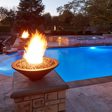 Linden Estates Travertine Poolscape