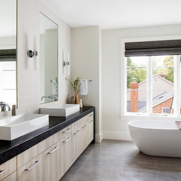 LUX Medium Oak Matrix in McLean, VA