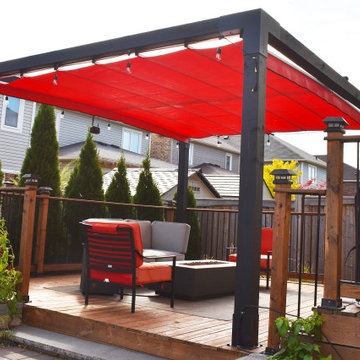 Retractable Shade, Milton