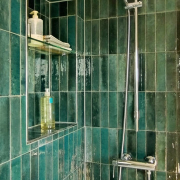 Detail Duschnische mit Glasböden