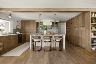 Inspiration for a transitional kitchen remodel in Austin