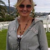 Carol Nickenss foto